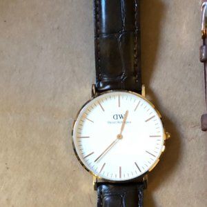 Daniel Wellington 28mm Watch